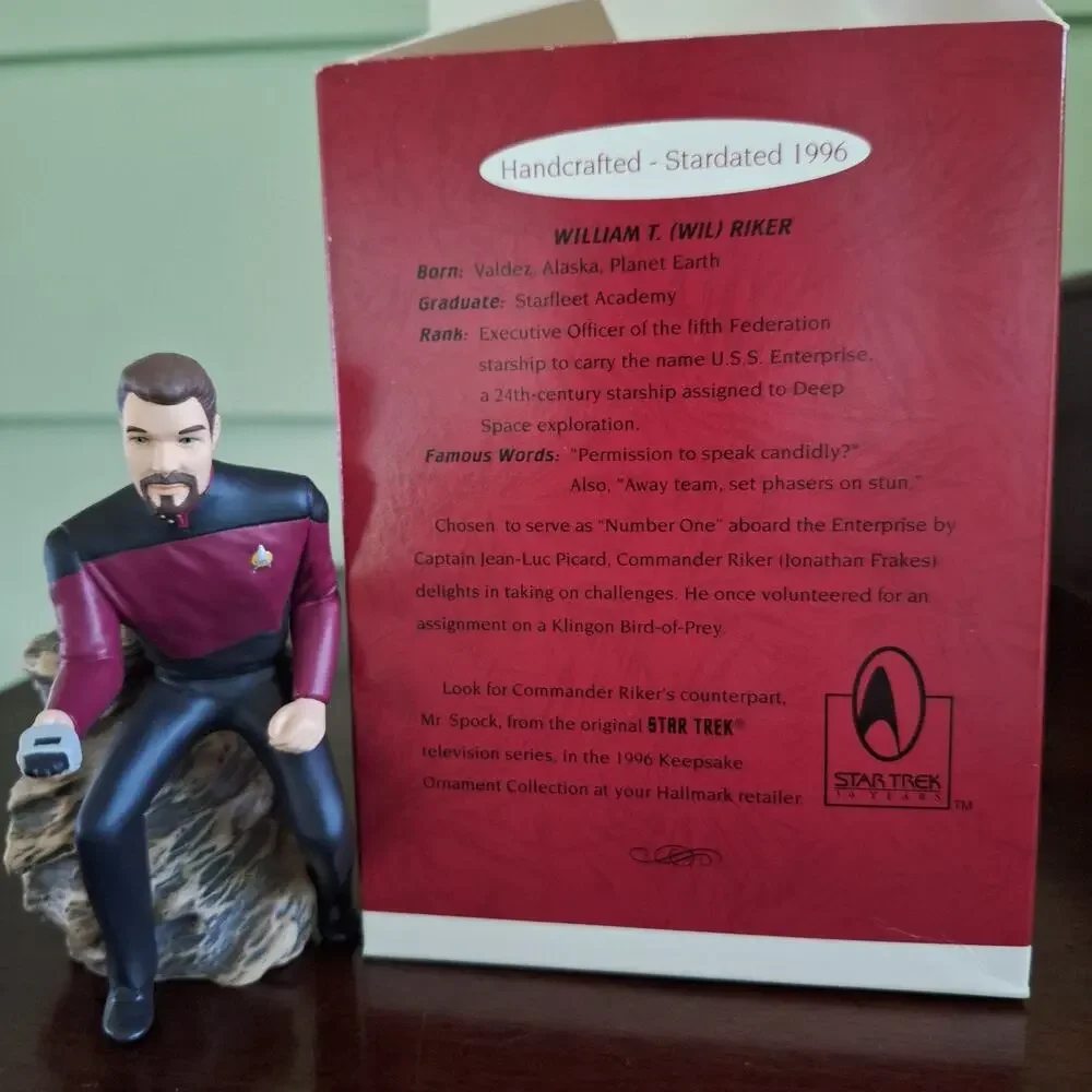 Lot of 4 Hallmark Star Trek Keepsake Ornaments-Kirk, Picard, Riker, Janeway